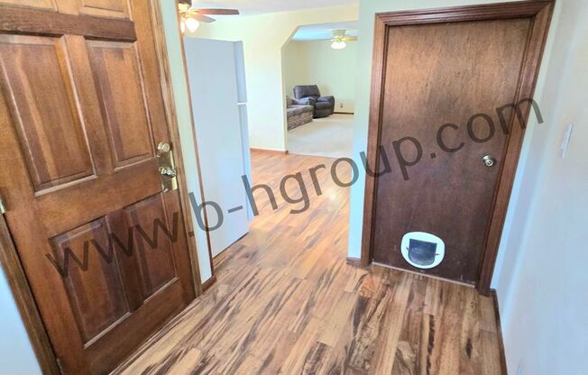 1 bed, 1 bath, 1,080 sqft, $1,000