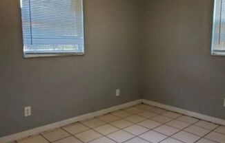 9414 N Mulberry St Tampa FL 33612 Unit A/B