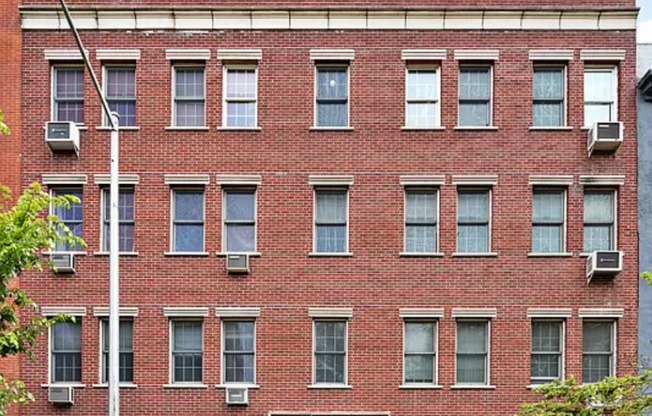 407 E 12 ST