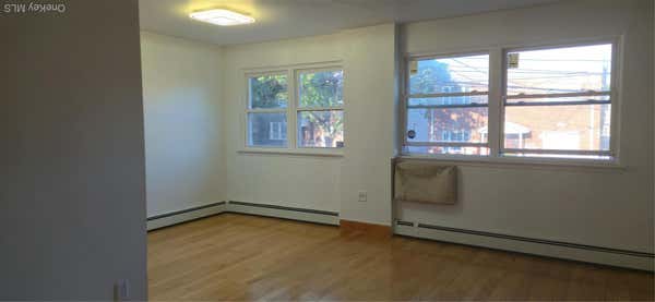 84 50 127 ST