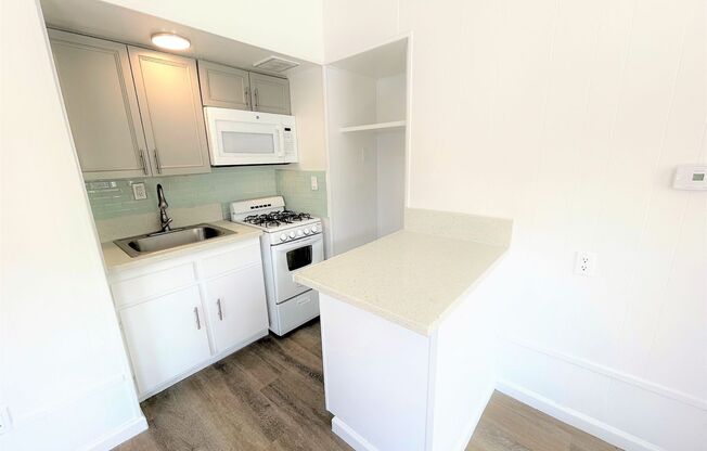 1 bed, 1 bath, 475 sqft, $1,895, Unit 009#A44