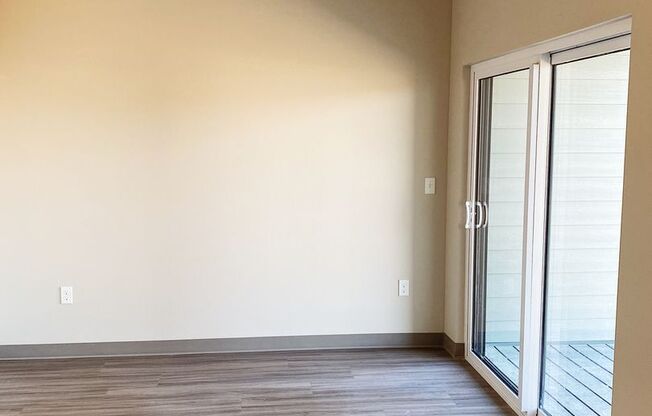 Studio, 1 bath, 583 sqft, $1,095, Unit 209