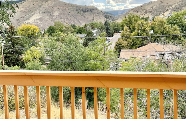 300-320 Washington Avenue