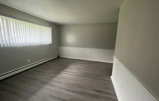 1 bed, 1 bath, $960, Unit 205