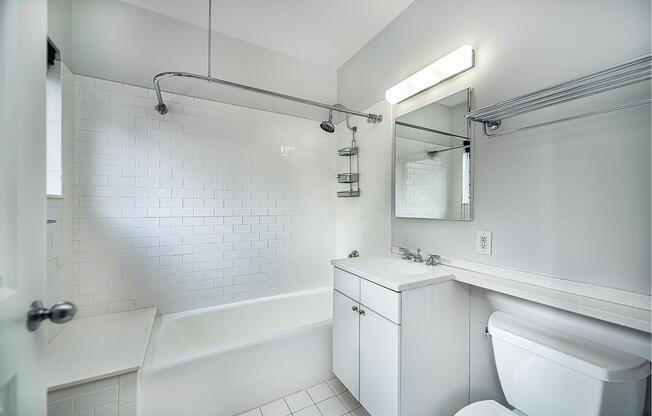 143 E 34 ST