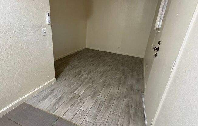 1 bed, 1 bath, 500 sqft, $695, Unit BA-9