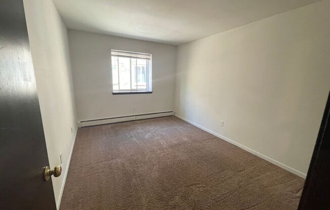 1 bed, 1 bath, $1,225, Unit 208
