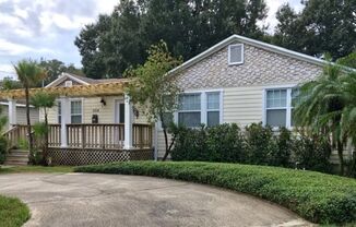 Tampa Riverside Heights Beautiful Bungalow for Rent 3/2