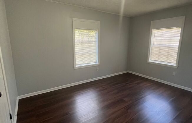 3 beds, 1 bath, $1,225