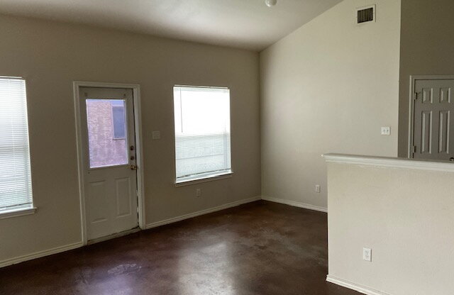 7223 GOLF WAY