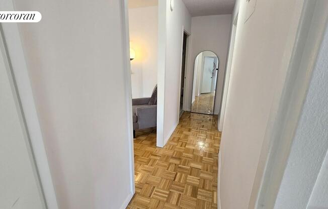 2 beds, 1 bath, $6,000, Unit 11F