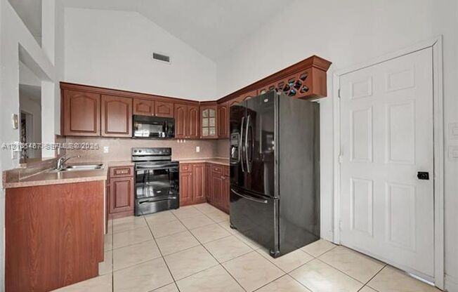1720 SW 84th Ave # 1720, Miramar, FL 33025