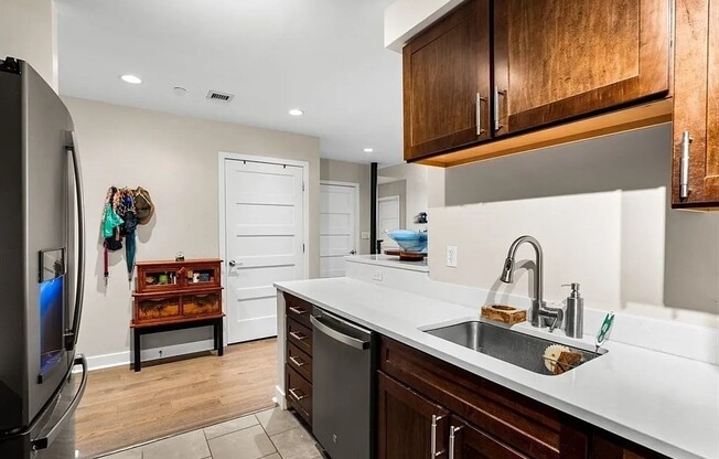 2 beds, 2 baths, 1,185 sqft, $3,000, Unit 459