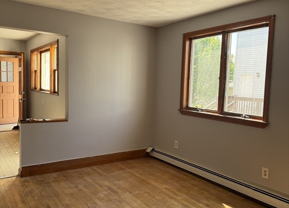 10 Folsom Court