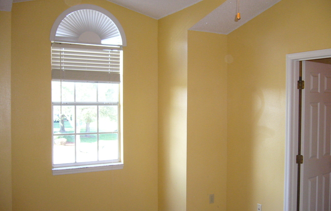 2 Bedroom 2 bathroom Kissimmee ... Available April 2, 2026