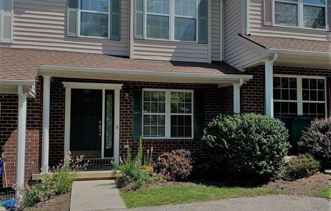 2 Bedroom 2.5 Bath Townhouse