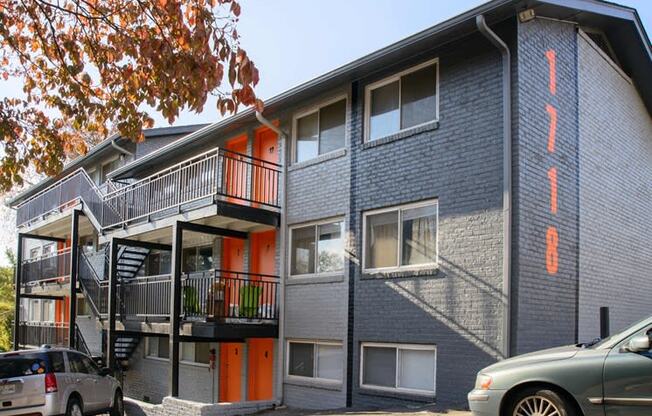 Highland Clinch Building