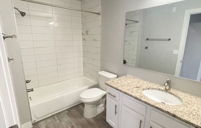 1 bed, 1 bath, 692 sqft, $1,395, Unit 3410 N Carefree Circle - Unit 208