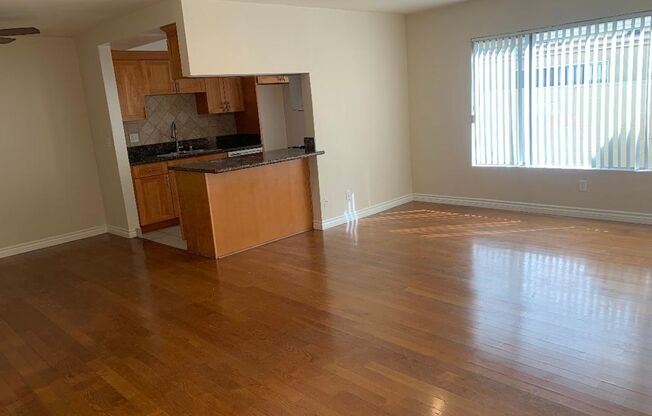 HAZELTINE APARTMENTS 172