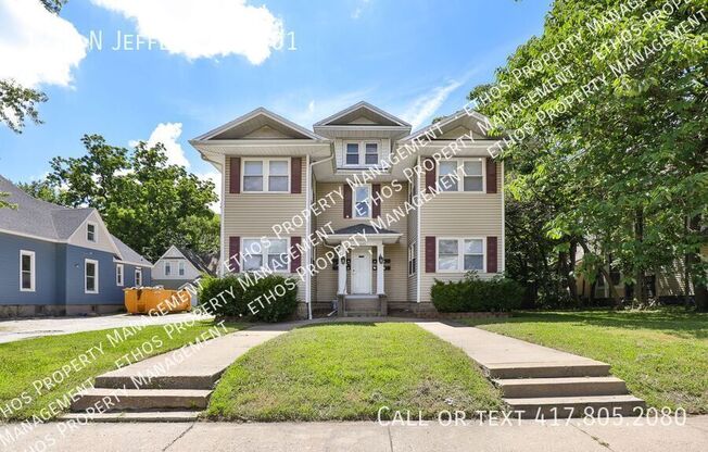 1225 N JEFFERSON