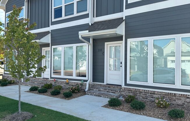 1 Bed 1 Bath Luxury Energy Efficient Townhome -  Rockwater Village