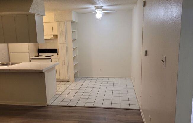 1 bed, 1 bath, 650 sqft, $1,259, Unit SUX-315