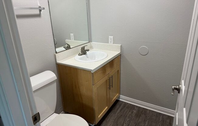 2 beds, 1.5 baths, 866 sqft, $2,695, Unit 810P6