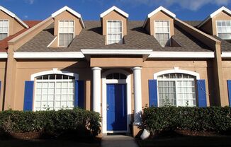 Lovely 3 bed 2 bath Town Home