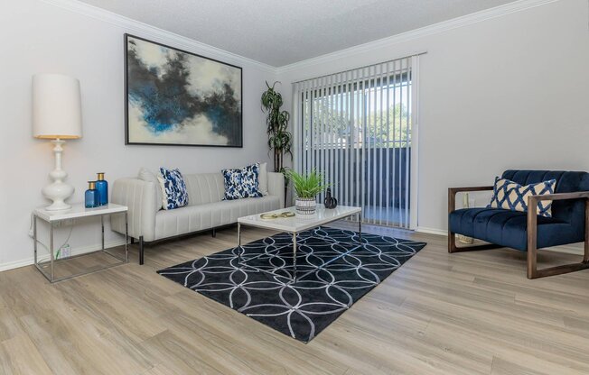1217 AMERICANA LN