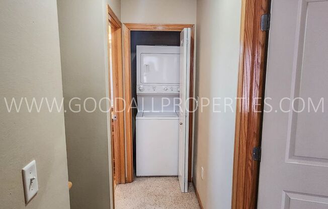 2 beds, 2.5 baths, $1,495