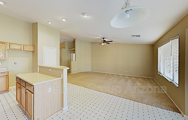 17230 W ASHLEY DR