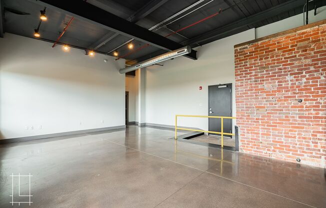 1 bed, 1 bath, $1,895, Unit 727 N. 4th St. Apt. 205