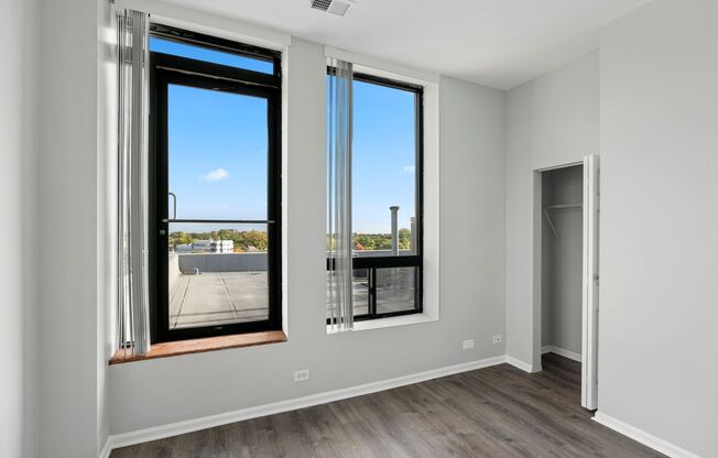 1 bed, 1 bath, 494 sqft, $1,700, Unit 601