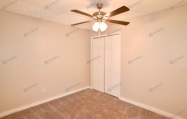 2 beds, 1 bath, $1,000