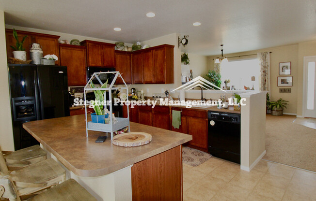 Beautiful Home on Cul-de-sac