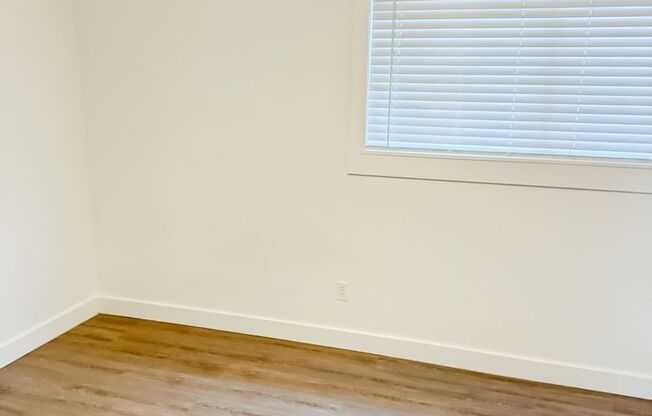 1 bed, 1 bath, 507 sqft, $1,295, Unit 61