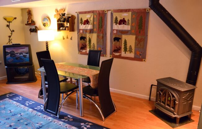 Cozy Condo close to Heavenly!! Avail. from now through 08/21/24.  Available now!