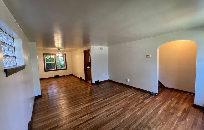 2 beds, 1 bath, $925, Unit 81 N. Sprague Avenue