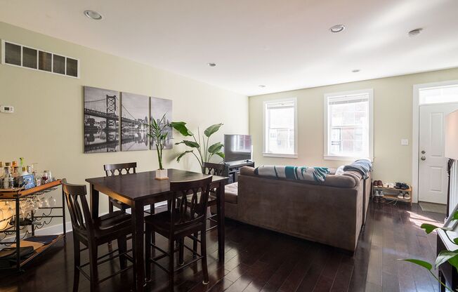 Three Bed Graduate Hospital Home