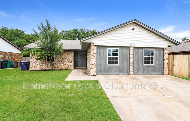 5708 S BRIARWOOD DR