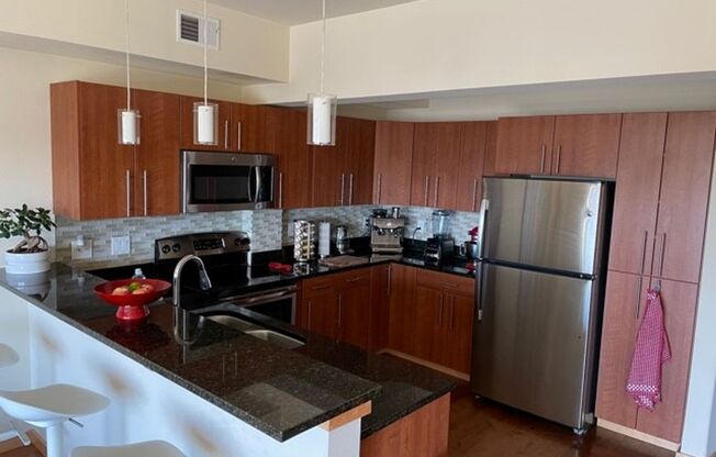1 bed, 1.5 baths, 1,225 sqft, $2,150, Unit 603