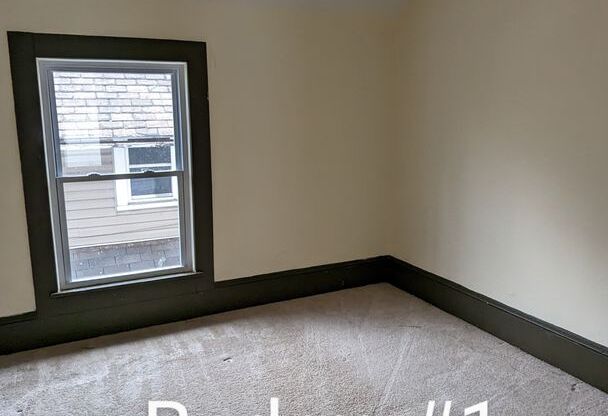 2146 W 81 ST