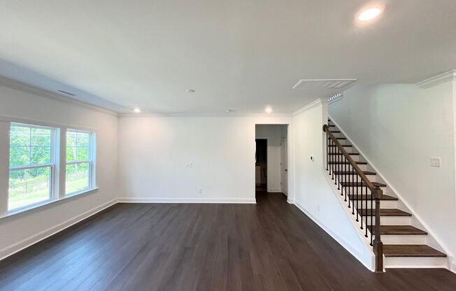 Spacious 5BD, 3BA Knightdale Home with Modern Amenities in Knightdale's Stoneriver Community
