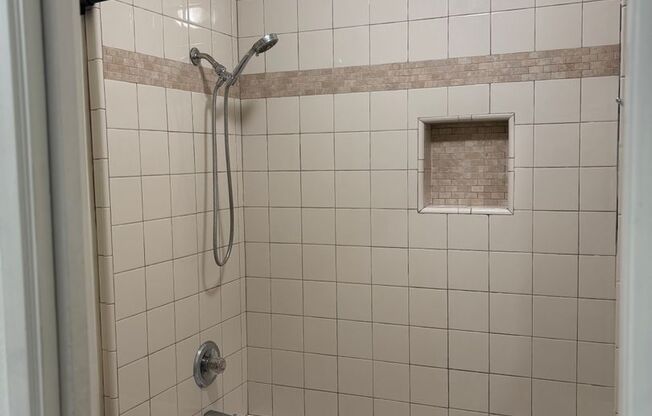 Upgraded 1 Bedroom Condo in Mission Valley for Lease