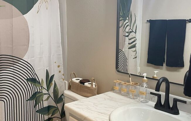 2 beds, 2 baths, 1,015 sqft, $2,895, Unit 231