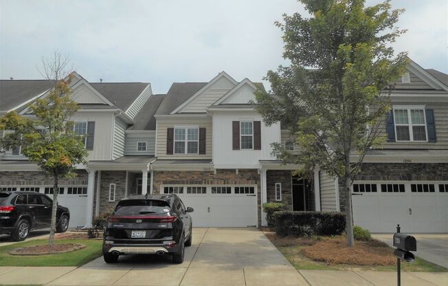 $250 Off the Last Month’s Rent! Stunning 3 Bedroom 2 1/2 Bath Townhome located at Rea Farm and Waverly