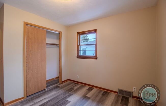 3 beds, 1 bath, $1,595