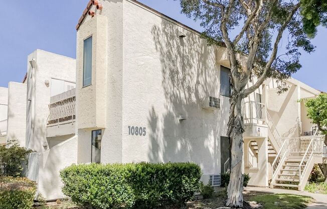 Beautiful Upgraded 2 Bed, 2 Bath with Private Patio!