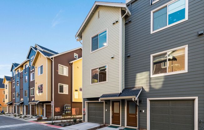 Upton at Crossroads Village: Sophisticated Townhome in a Vibrant Location