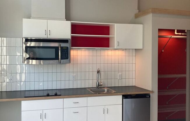 Studio, 1 bath, 260 sqft, $1,250, Unit 608 MFTE